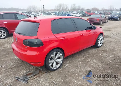2013 Volkswagen Golf 2.0L Tdi 4-Door z USA, uszkodzony, nr VIN WVWNM7AJ6DW057641